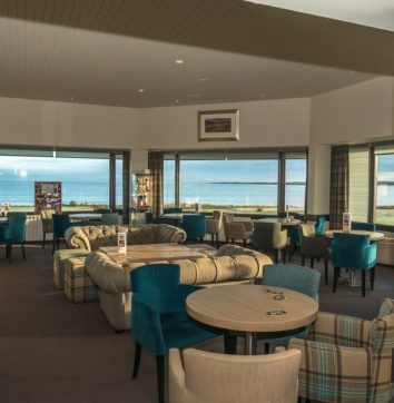 Club-House-overlooking-Cromarty-Firth
