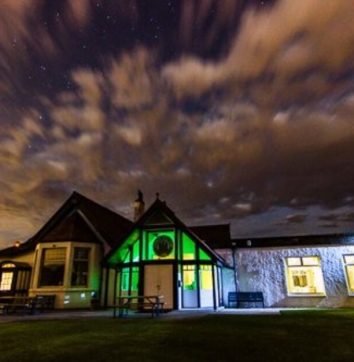 clubhouse lights
